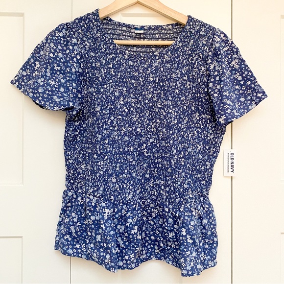 Old Navy Short Sleeve Smocked Top - Picture 1 of 8